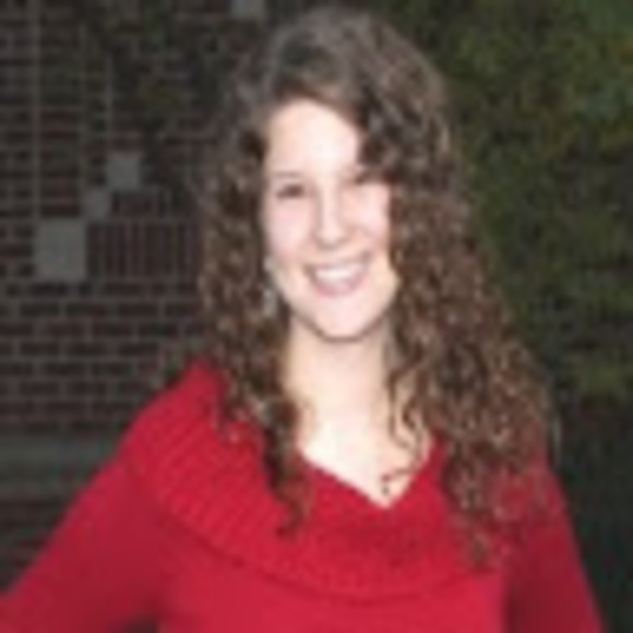 Meet your Posher, Beth - Picture 1 of 1